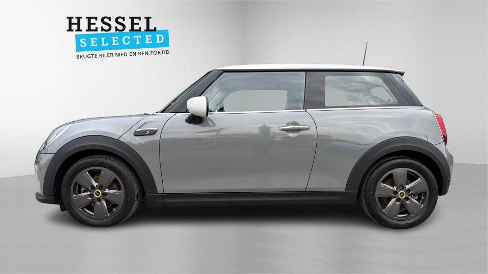 MINI Cooper SE Essential 3d