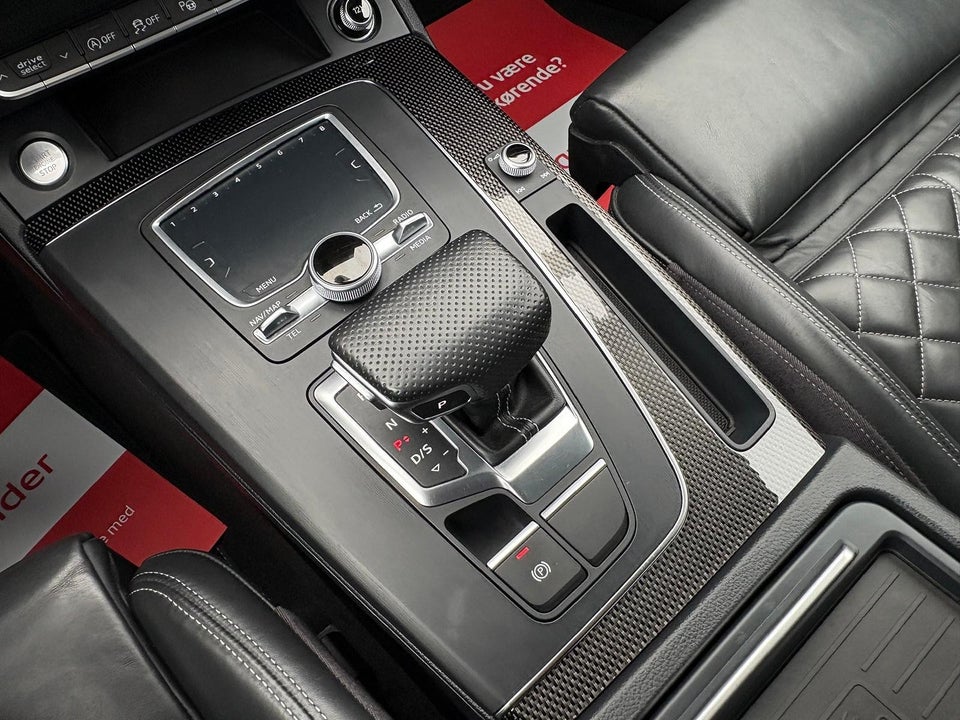 Audi Q5 3,0 TDi 286 S-line quattro Tiptr. 5d