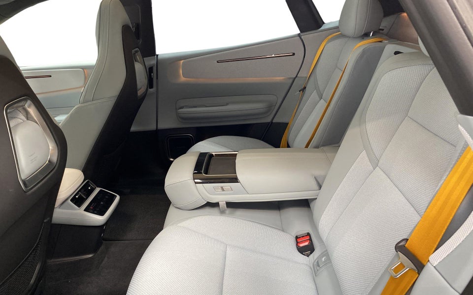 Polestar 4 Long Range AWD 5d