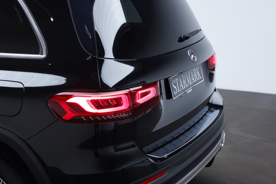 Mercedes GLB200 1,3 AMG Line aut. 5d