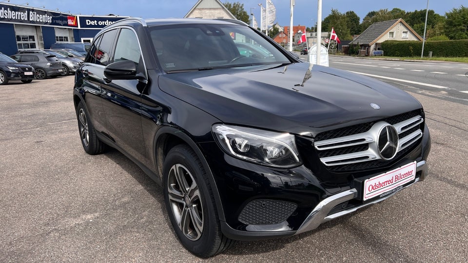 Mercedes GLC250 2,0 AMG Line aut. 4Matic 5d