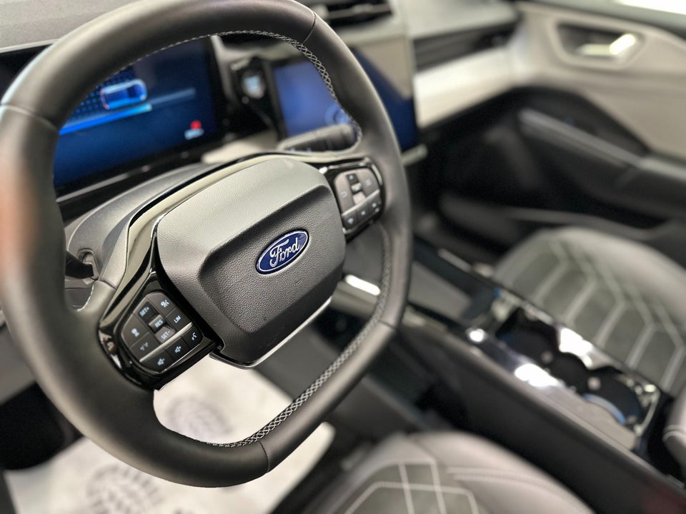 Ford Puma 46 Gen-E Premium 5d