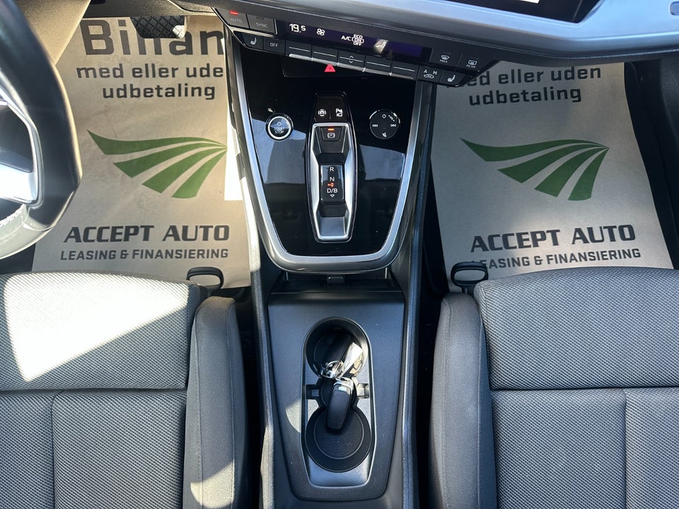 Audi Q4 e-tron 40 S-line 5d