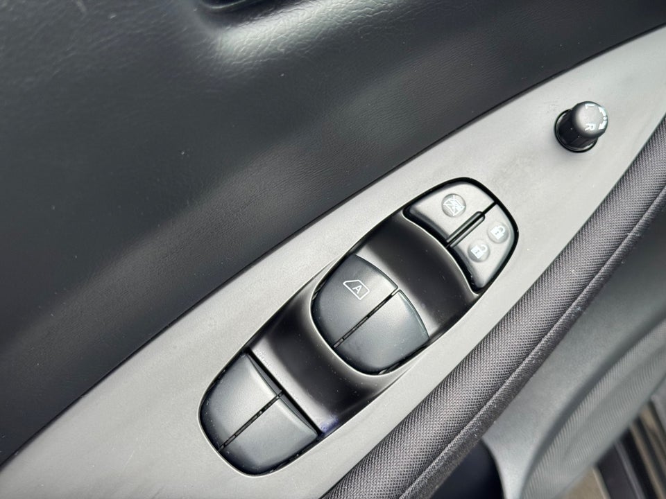 Nissan Leaf 40 Acenta 5d