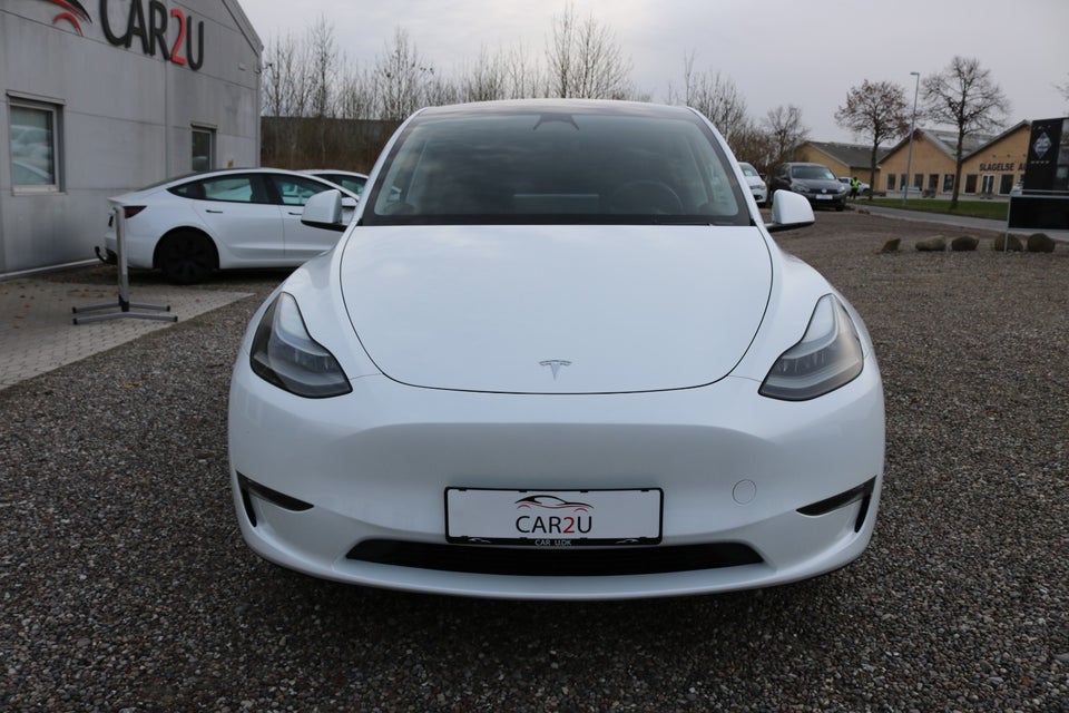 Tesla Model Y Long Range AWD 5d