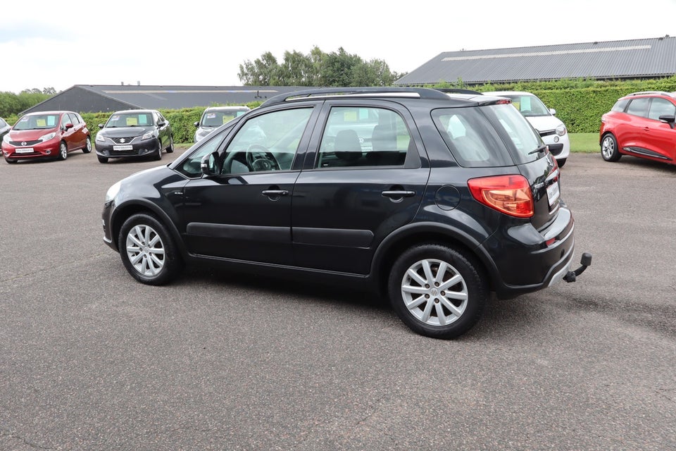 Suzuki SX4 1,6 GLX 4d