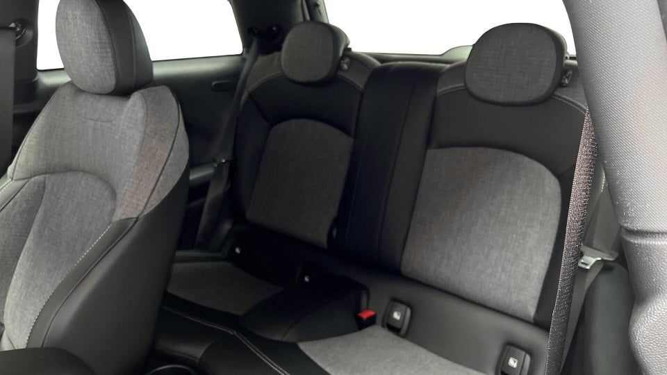 MINI Cooper SE Classic Trim 3d