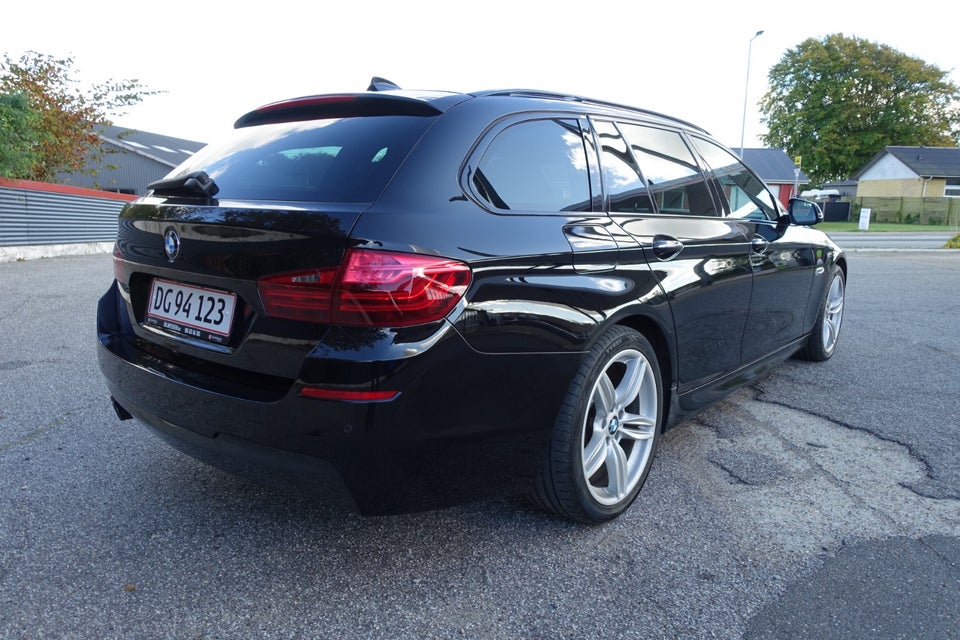 BMW 530d 3,0 Touring M-Sport aut. 5d