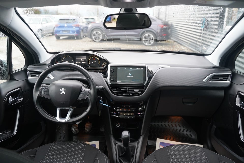 Peugeot 208 1,5 BlueHDi 100 Prestige Sky 5d