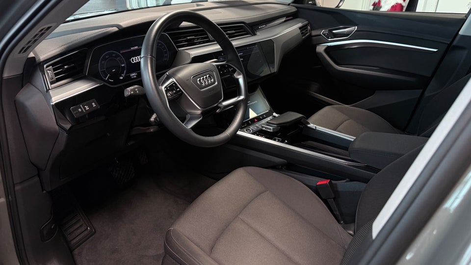 Audi Q8 e-tron 50 Prestige Sportback quattro 5d