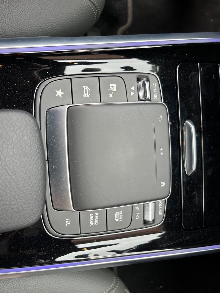 Mercedes EQB300 Progressive 4Matic 5d