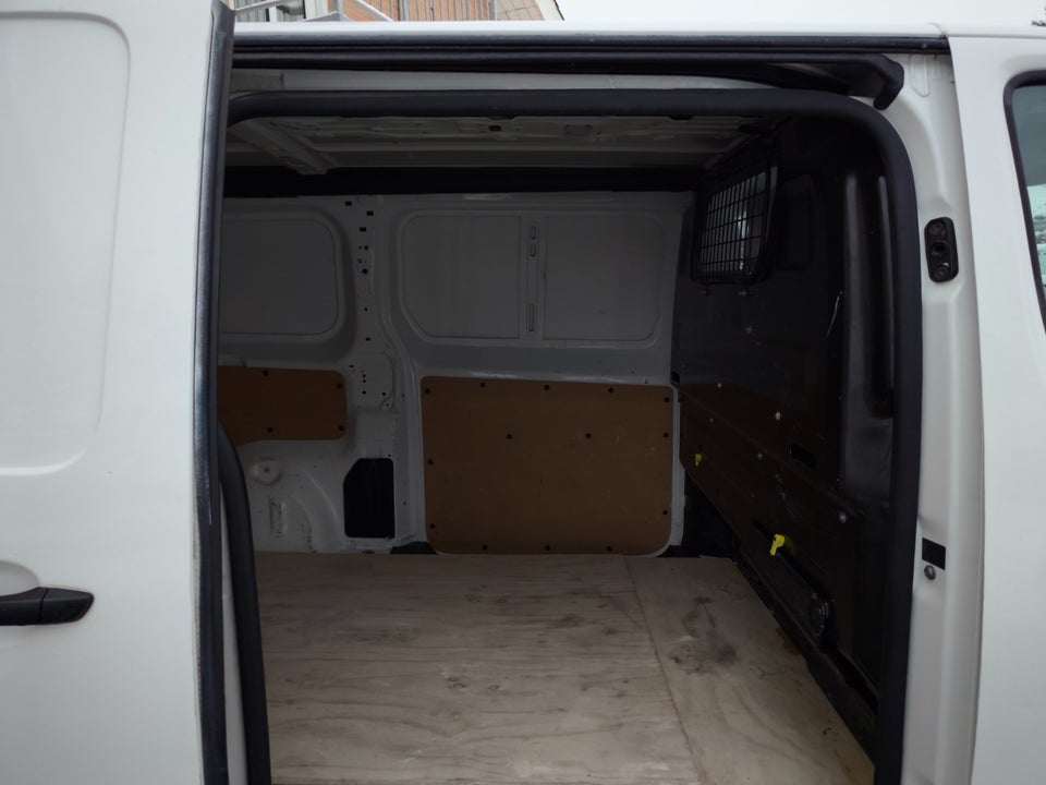 Toyota ProAce 2,0 D 120 Long Comfort 6d