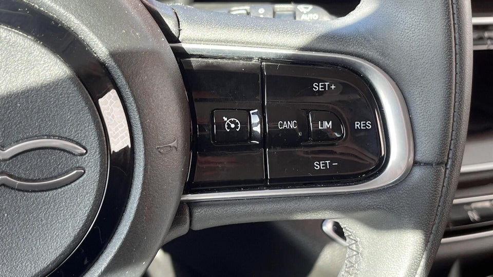 Fiat 500e 42 Icon 3+1 4d