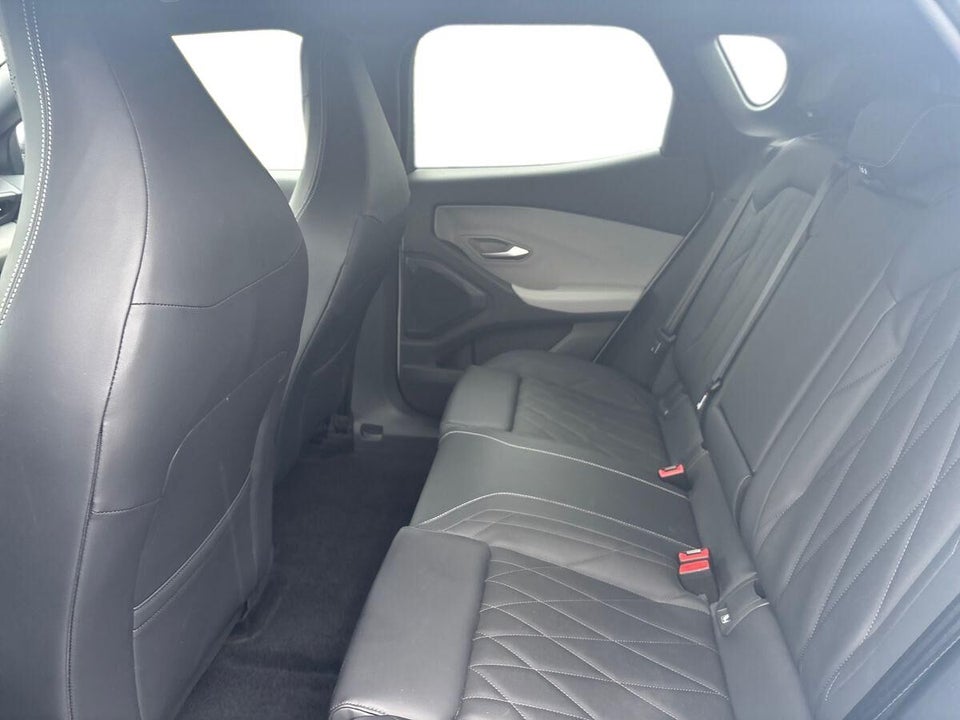 Ford Capri 79 Premium Extended Range AWD 5d