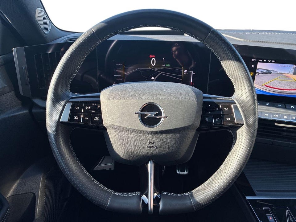 Opel Astra-e 54 Ultimate 5d