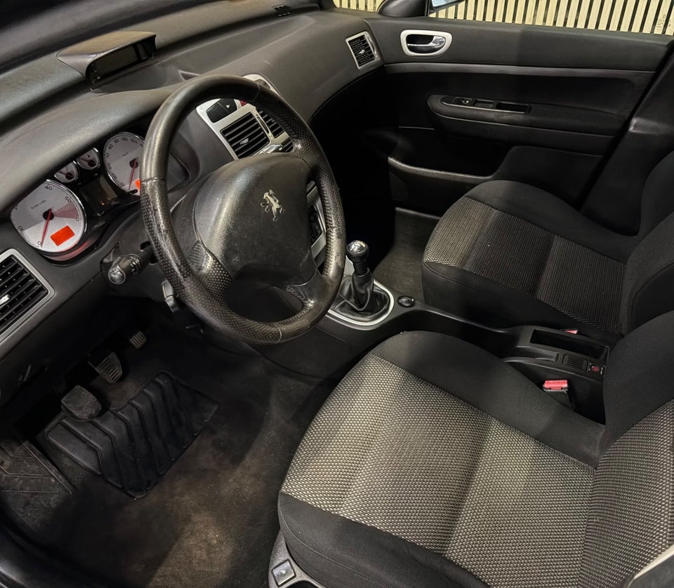 Peugeot 307 1,6 HDi 90 Complete stc. 5d