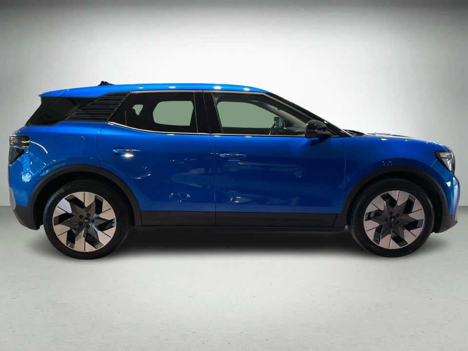 Ford Explorer 82 Premium Extended Range 5d