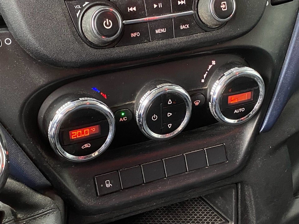 Iveco Daily 3,0 35S18 Db.Kab m/lad AG8 4d