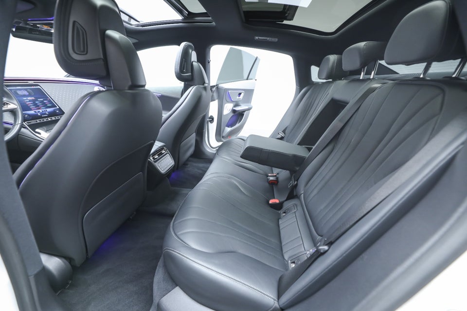 Mercedes EQE350+ AMG Line 4d