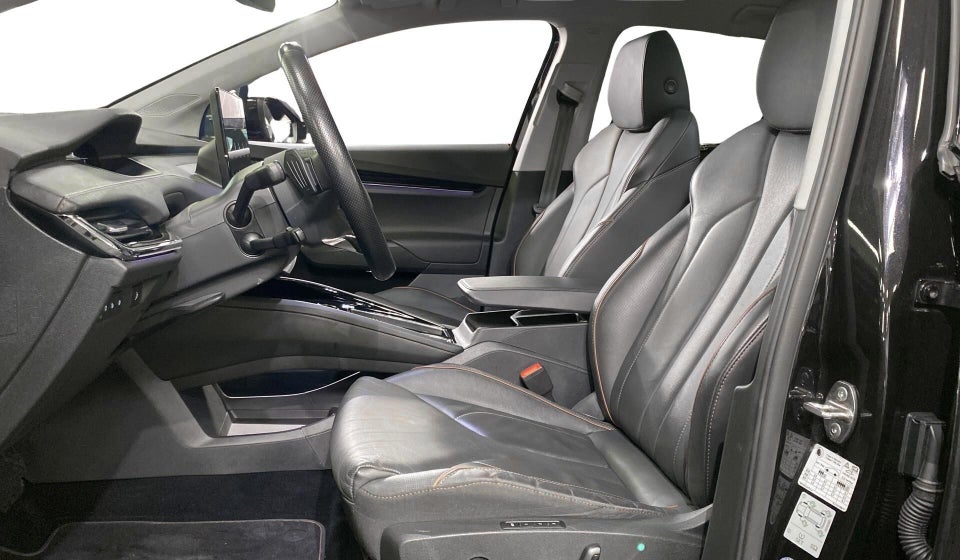 Skoda Enyaq 80 iV Selection Suite 5d