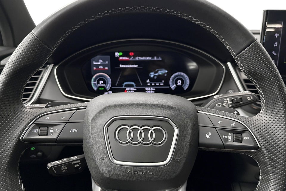 Audi Q5 50 TFSi e S-line quattro S-tr. 5d