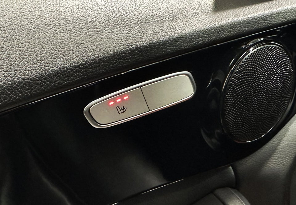 Mercedes C220 d 2,2 Avantgarde stc. aut. 5d