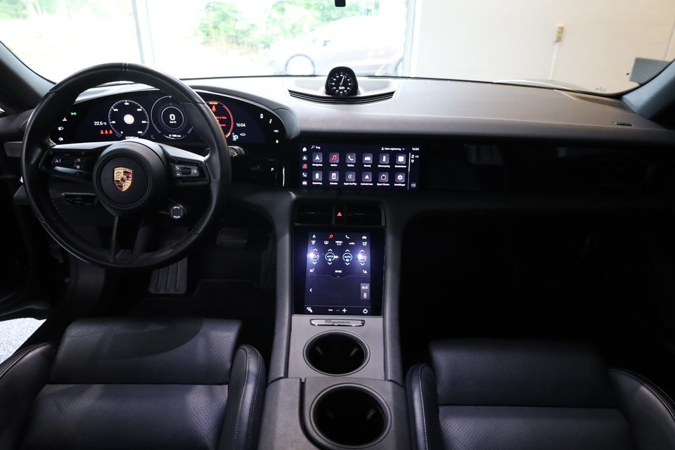 Porsche Taycan Performance+ Sport Turismo 5d