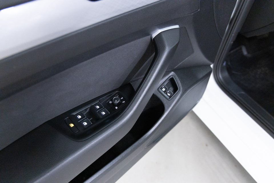 VW Passat 1,4 GTE Variant DSG 5d