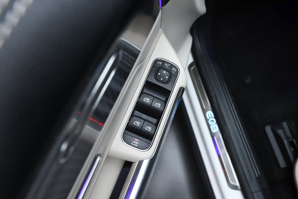 Mercedes EQB350 Progressive Advance Plus 4Matic 5d