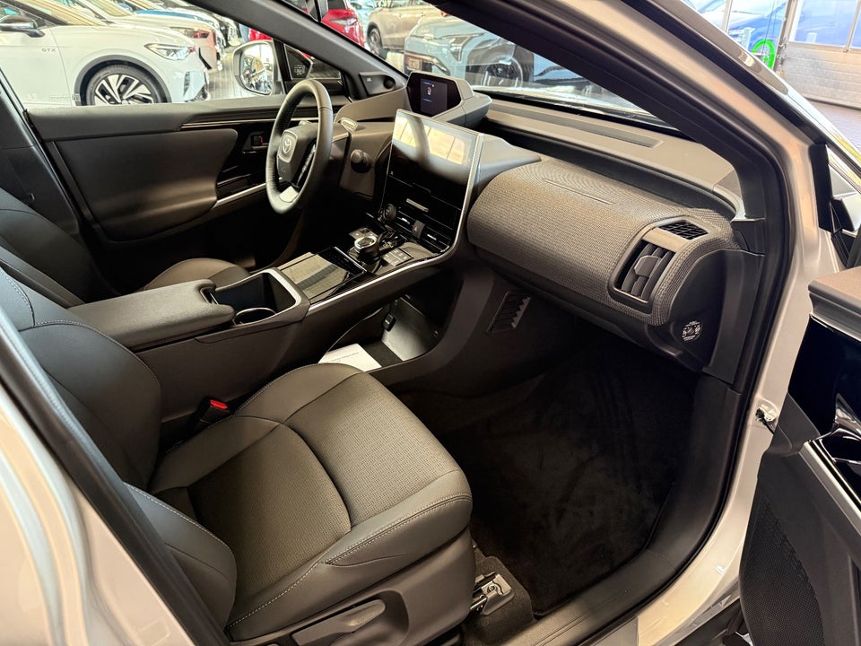 Toyota bZ4X Executive Premium 5d