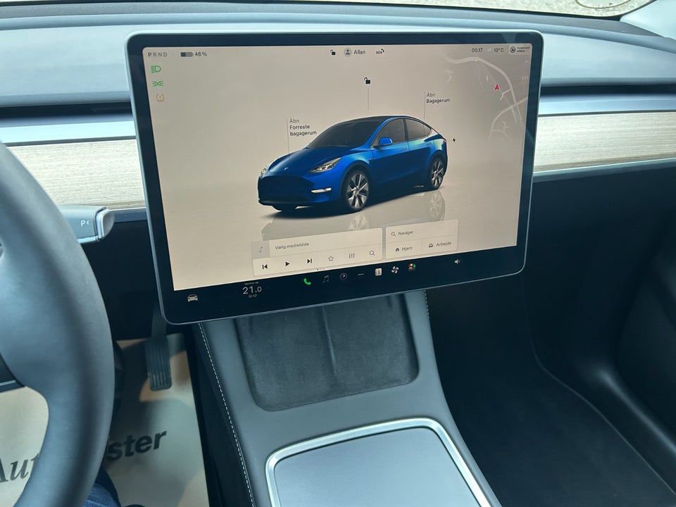 Tesla Model Y Long Range AWD 5d