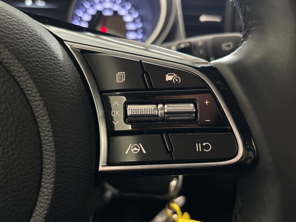 Kia Ceed 1,0 T-GDi Prestige SW 5d