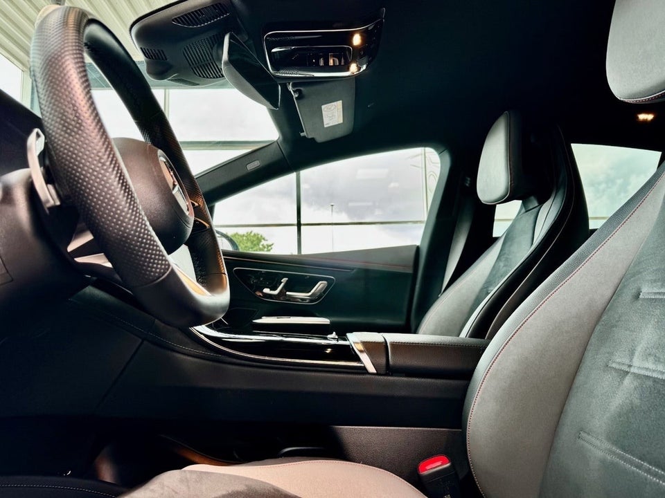 Mercedes EQE300 AMG Line 4d