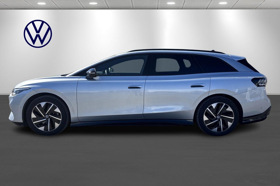 VW ID.7 77 Style+ Tourer 5d