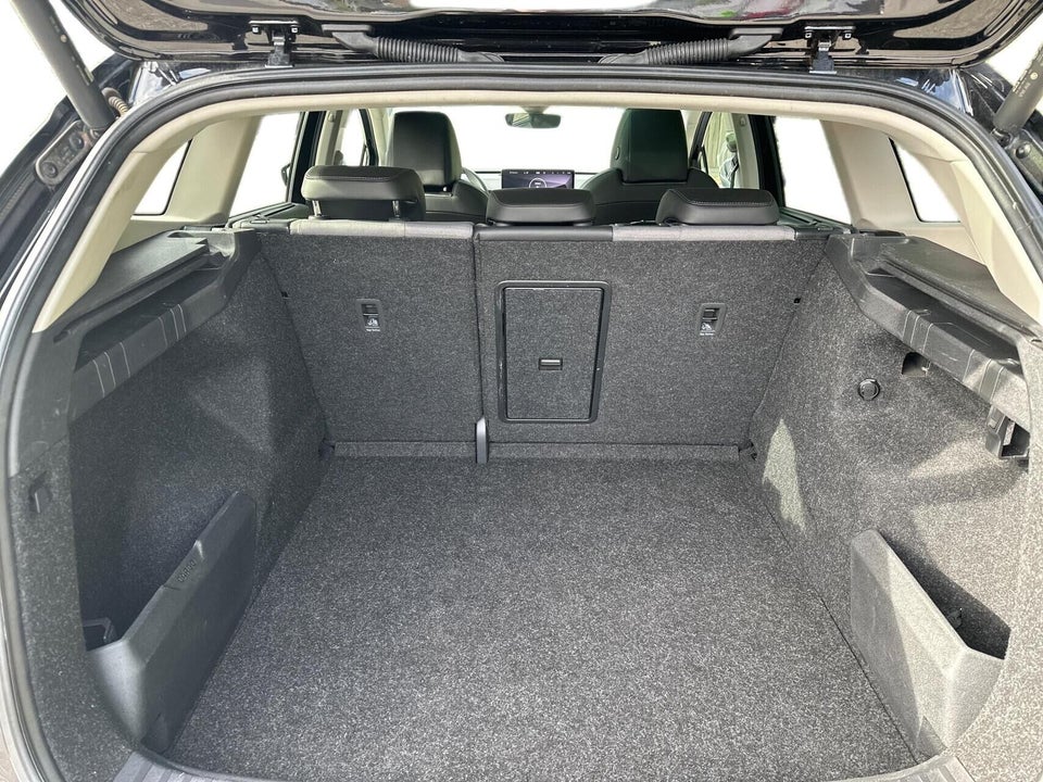 Skoda Enyaq 80 iV Premium 5d