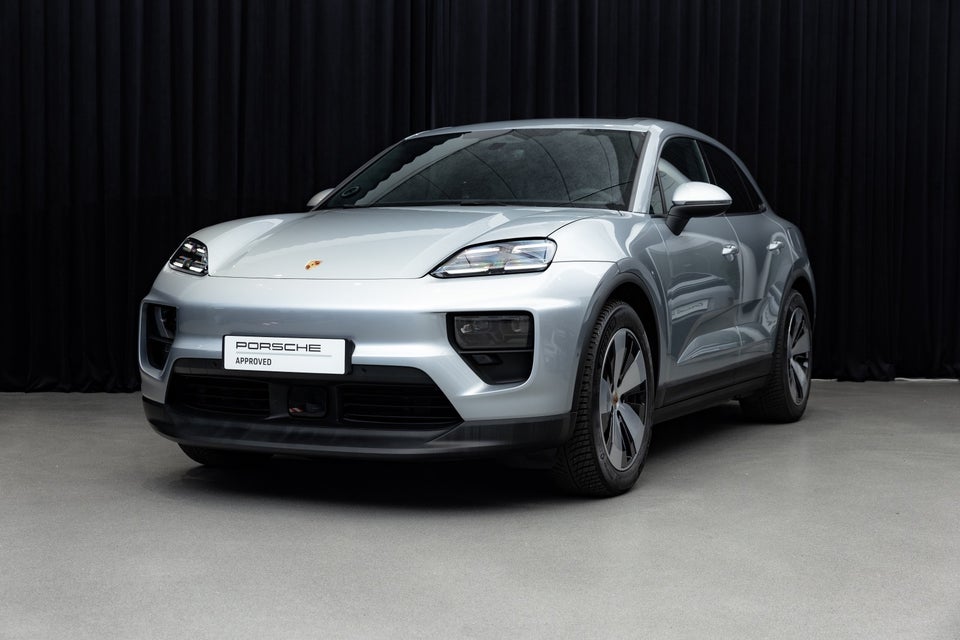 Porsche Macan 4 5d