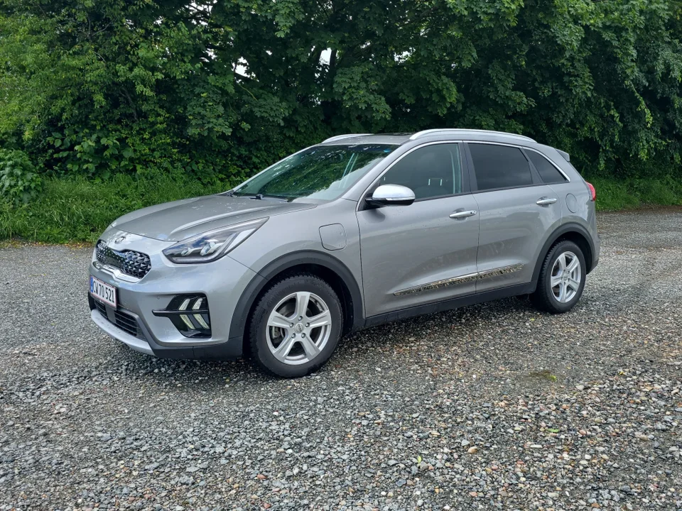 Kia Niro 1,6 PHEV Premium DCT 5d