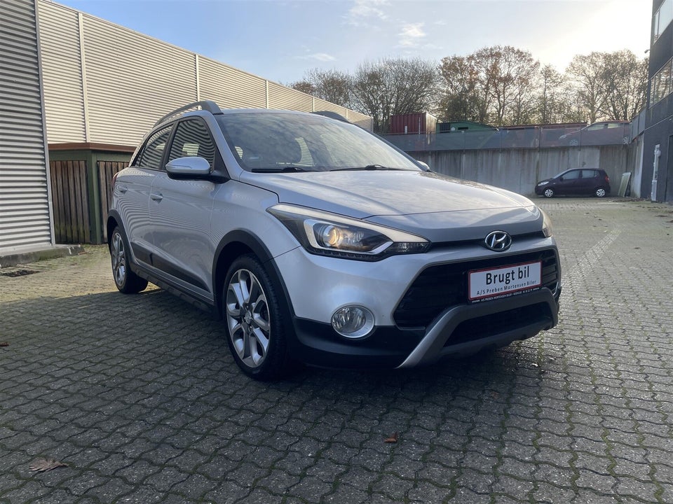 Hyundai i20 Active Cross 1,0 T-GDi Premium 5d