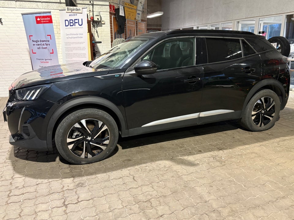 Peugeot e-2008 50 GT 5d