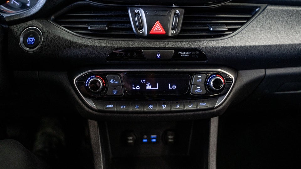 Hyundai i30 1,0 T-GDi Premium 5d
