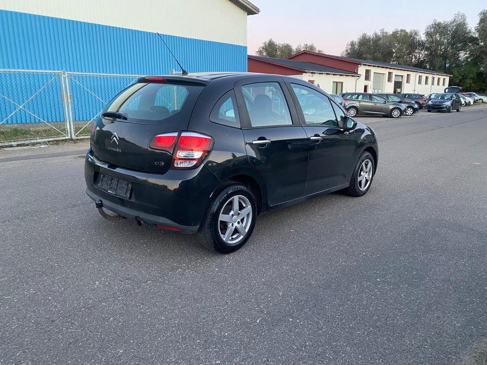 Citroën C3 1,0 VTi 68 Attraction 5d