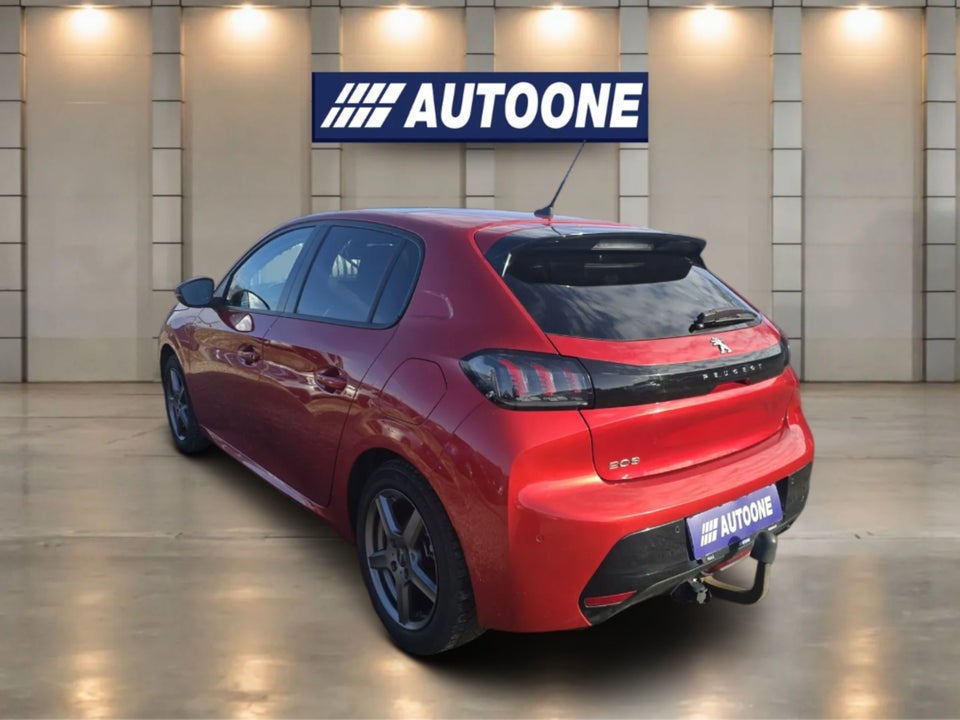 Peugeot 208 1,2 PureTech 100 Allure Sky 5d