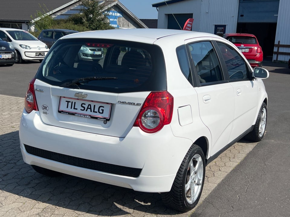 Chevrolet Aveo 1,2 LS 5d