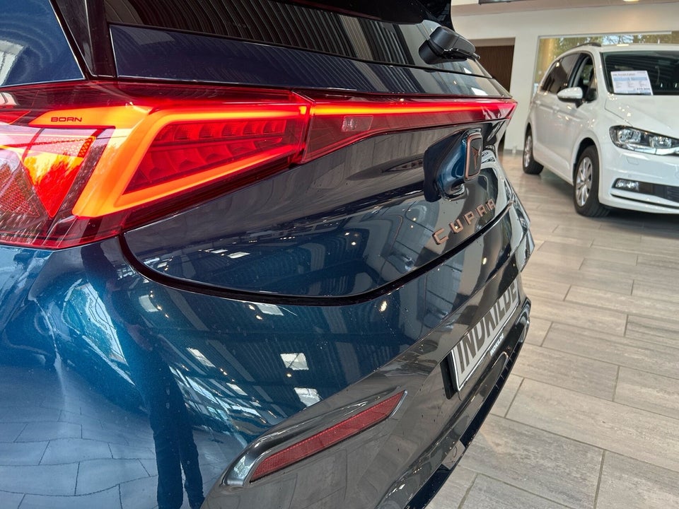 Cupra Born 58 Dinamica Pack High 5d