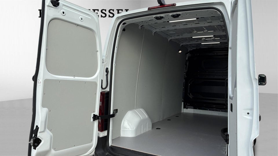 Renault Master V T35 2,0 dCi 150 L3H2 Kassevogn Tekno aut.