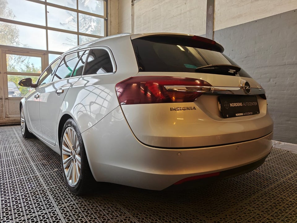 Opel Insignia 1,6 CDTi 136 Cosmo Sports Tourer aut. 5d