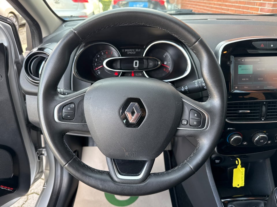 Renault Clio IV 0,9 TCe 90 Zen Sport Tourer 5d