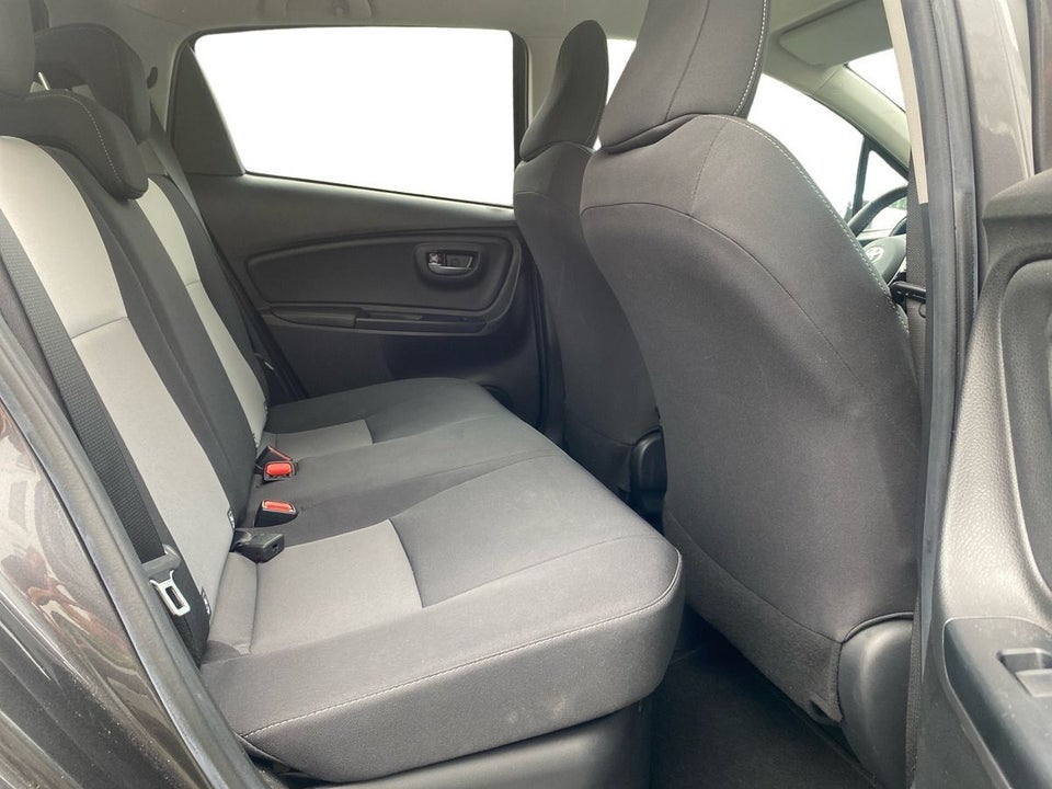 Toyota Yaris 1,5 Hybrid H3 Smart e-CVT 5d