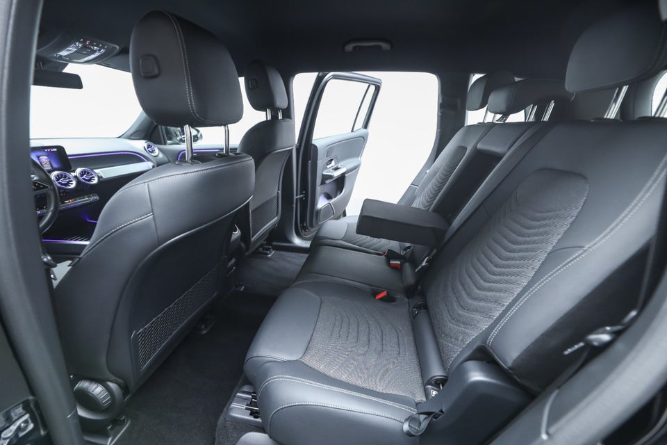 Mercedes EQB350 Progressive Advance Plus 4Matic 5d