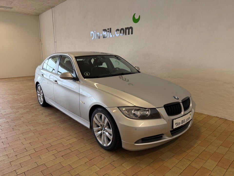 BMW 325i 2,5 aut. 4d